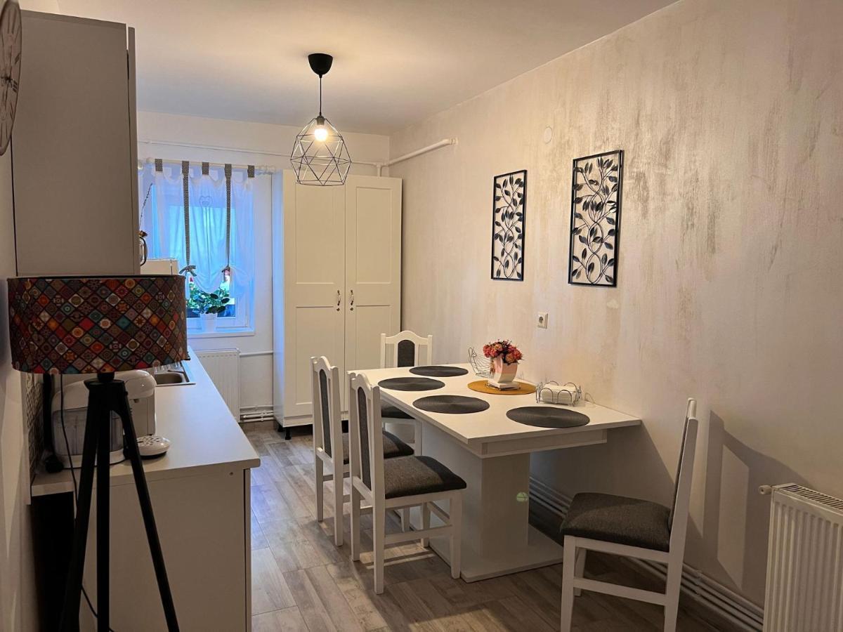 Sweet Home Apartament Predeal Exterior foto